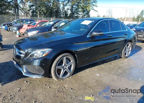 2016 Mercedes-Benz C 300 Sport 4Matic из США, поврежденный, VIN 55SWF4KB7GU165228